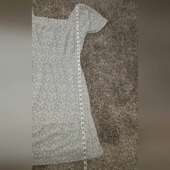 Monteau White and Blue Midi Sundress with Flutter Cap Sleeves - Picture 4 of 6